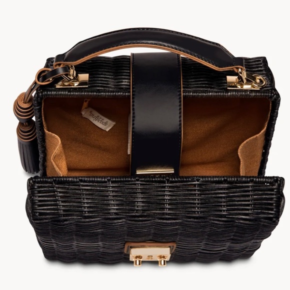 NEW Spartina 449 black rattan handbag - Picture 2 of 2